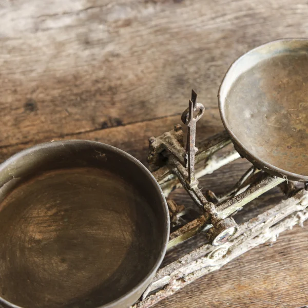 Old Antique weight measuring and kitchen goods weighing — Stock Photo, Image