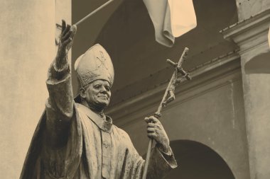 heykel Papa John paul II
