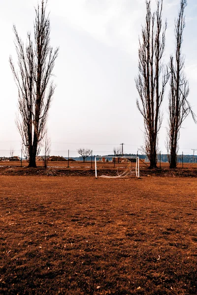 Byn fotboll eller fotboll lekplats — Stockfoto