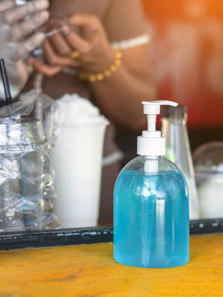 Garrafa Gel Álcool Azul Para Limpeza Das Mãos Para Evitar — Fotografia de Stock