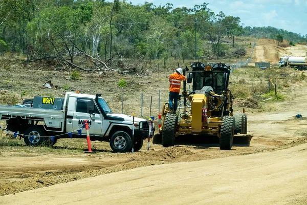 Bruce Highway Townsville Mackay Queensland Austrálie Listopad 2021 Těžký Stroj — Stock fotografie
