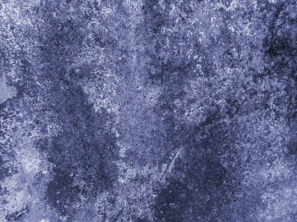 Yaşın işaretlerini gösteren eski çukur beton doku. Arka plan için kullanışlı ya da doku için fotoğrafa karışmak için kullanışlı. Renkli mavi.