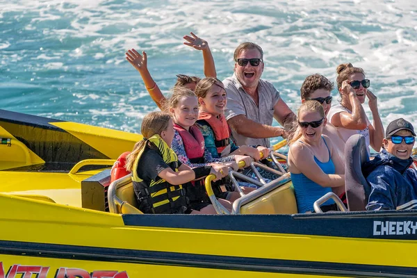 Airlie Beach Neděle Queensland Austrálie Duben 2022 Turisté Mají Vzrušující — Stock fotografie