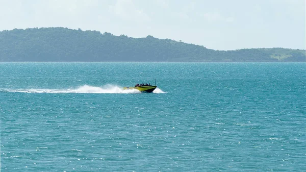 Airlie Beach Whitsundays Queensland Austrália Abril 2022 Turistas Fazendo Emocionante — Fotografia de Stock