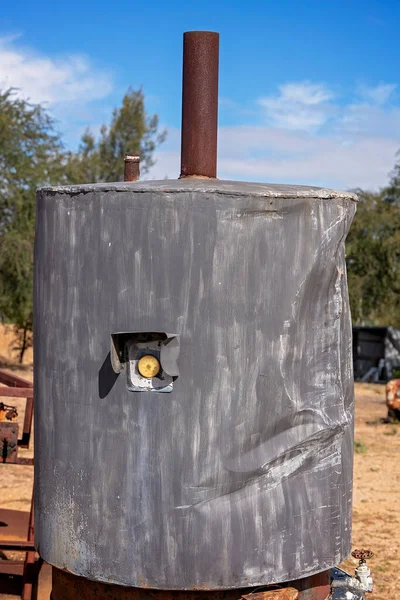 Homemade Hot Water System Display Rubyvale Gemfields Queensland Australia — Stockfoto