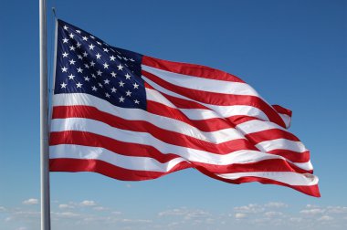 Amerikan bayrağı uçan