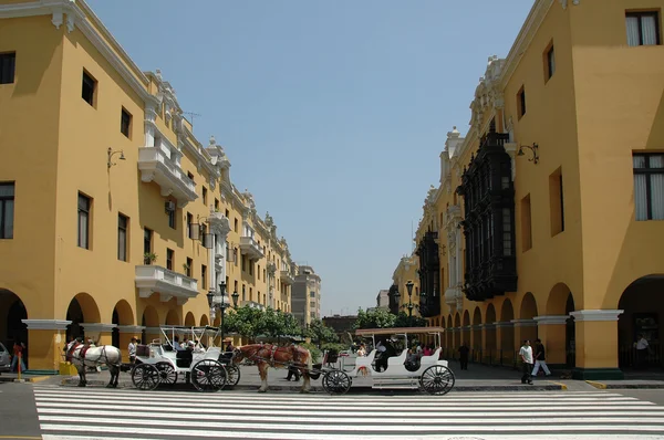 View of downtown Lima Peru with wagons — Stock Photo, Image