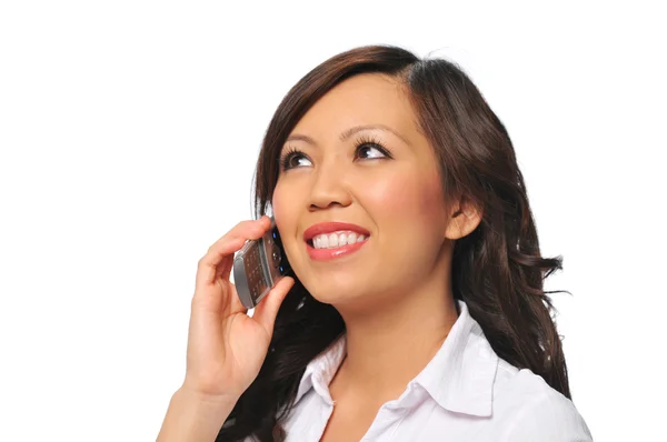 Belle asiatique jeune femme avec téléphone cellulaire — Photo