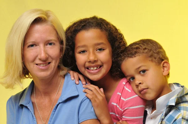 Madre e figli — Foto Stock