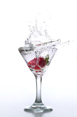 çilek ve martini cam