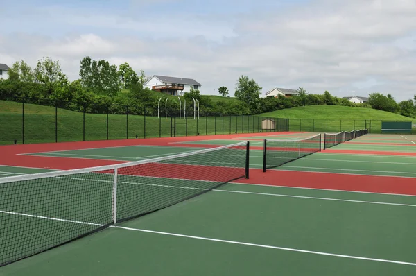 Tenniskentät — kuvapankkivalokuva