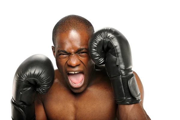 Jovem boxeador afro-americano gritando — Fotografia de Stock