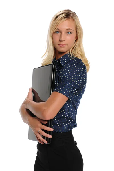 Jovem loira empresária com computador portátil — Fotografia de Stock