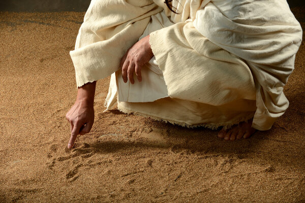 Jesus Escrevendo na areia — Fotografia de Stock