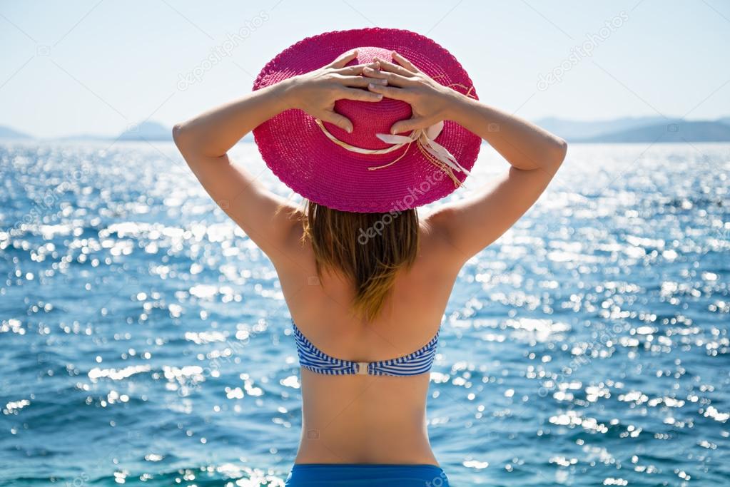 Woman at the sea