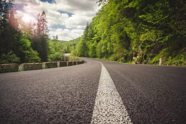 Vue Route Vide Dans Les Montagnes Des Carpates — Photo