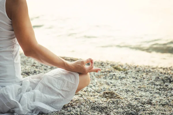 Woman Meditating Garda Lake Yoga Practice Sunset Italy — Φωτογραφία Αρχείου