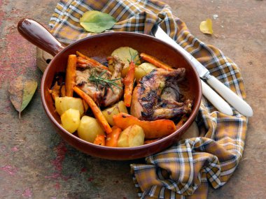 tavuk, Fırında kabak ile potates