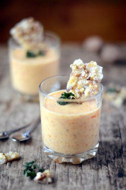 lezzetli tatlı cam ahşap tablo