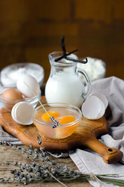 Lavender , milk , eggs , cottage cheese — Stock Photo, Image