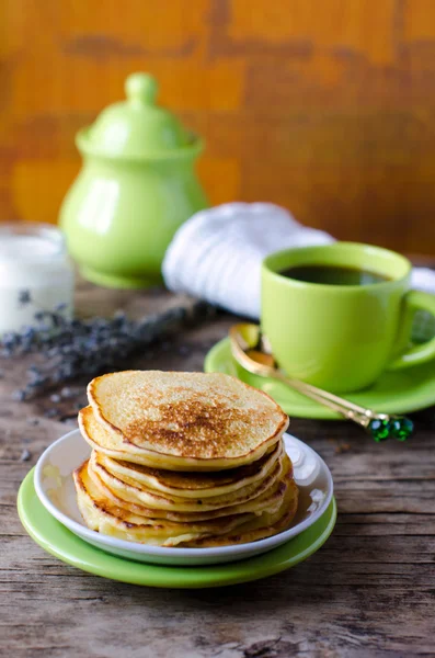 Pannkakor med keso — Stockfoto