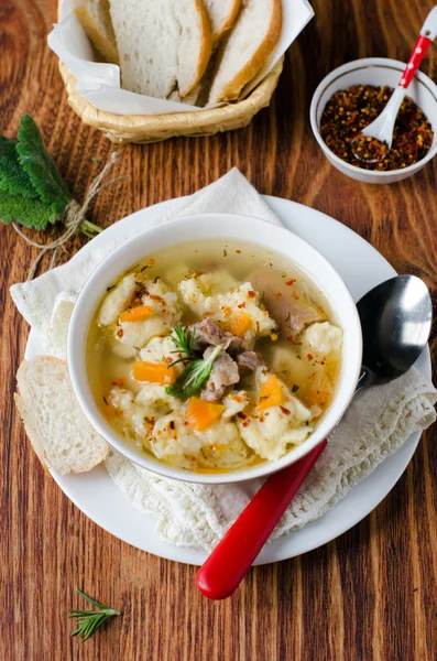 Supă cu găluște de carne — Fotografie, imagine de stoc