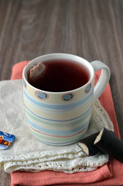Aromatyczne herbaty z przyprawami i słodkie — Zdjęcie stockowe