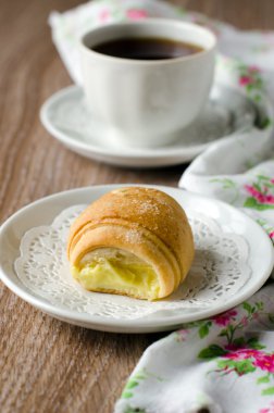 pasta tabağına doldurma