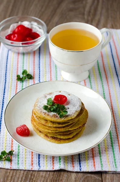 Pancakes with cherry and mint — Stock Photo, Image