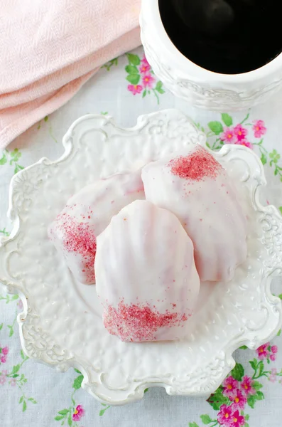 Fruit jellies in white chocolate — Stock Photo, Image