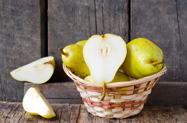 Fresh pears — Stock Photo, Image