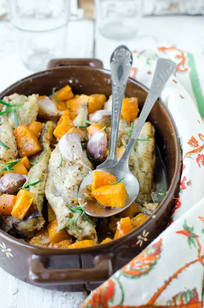 Pesce al forno con zucca — Foto Stock