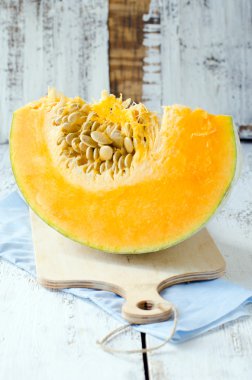 bir parça taze kabak