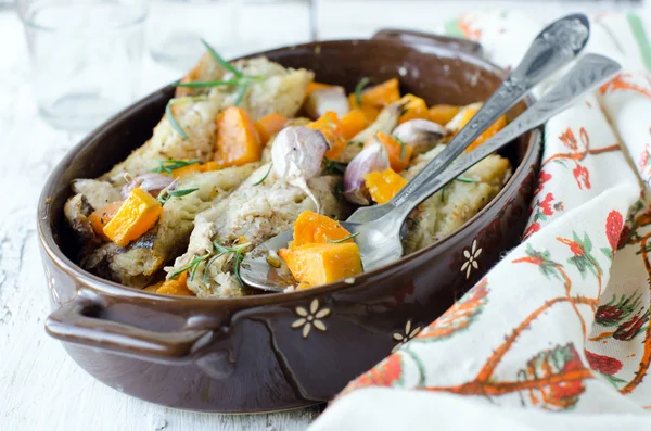 Baked fish with pumpkin — Stock Photo, Image
