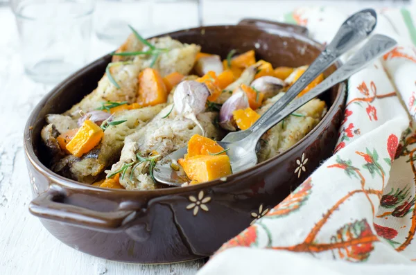 Pesce al forno con zucca — Foto Stock