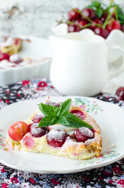 Tarte au fromage cottage aux cerises — Photo