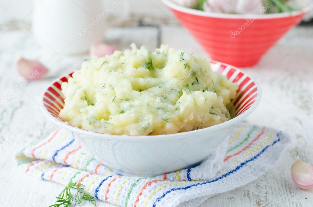 Mashed potatoes or baked with garlic