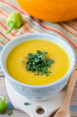 kremalı balkabağı çorbası