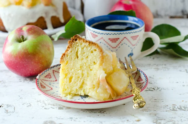 Bolo de maçã — Fotografia de Stock