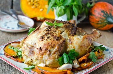 Kabak pişmiş tavuk