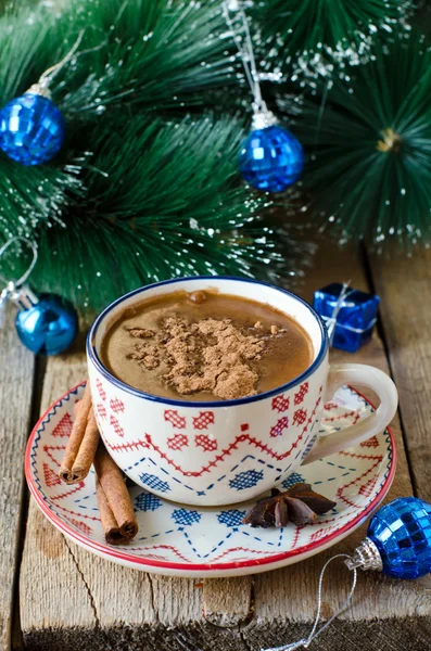 Weihnachtsschokolade mit Gewürz — Stockfoto