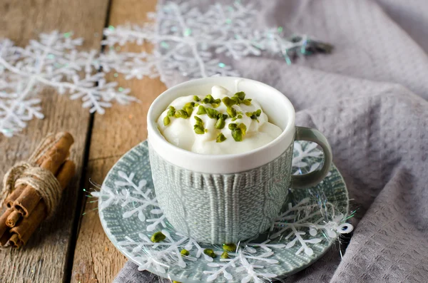 Vanillepudding in einer Tasse — Stockfoto