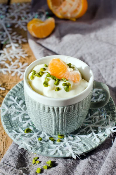 Vanille pudding in een kopje — Stockfoto