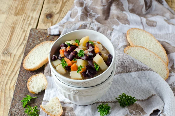 Bean stew with vegetables and meat — Stock Photo, Image