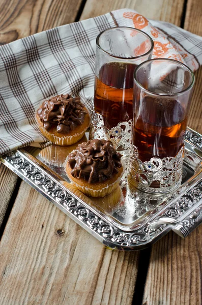 Cupcakes med choklad grädde — Stockfoto