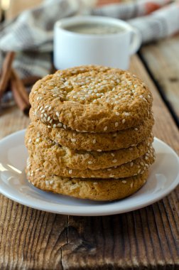 çerezleri kahve bir ahşap tablo