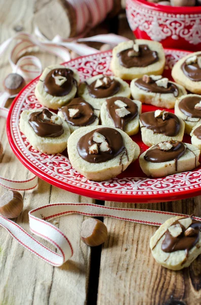 Cookies with chocolate and nuts — Stock Photo, Image