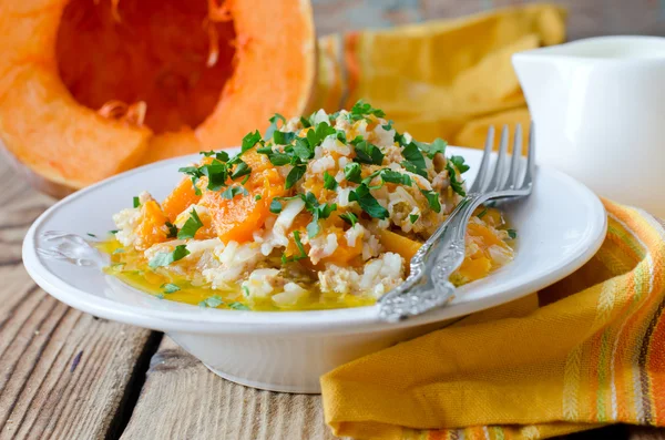 Calabaza guiso con arroz y carne —  Fotos de Stock