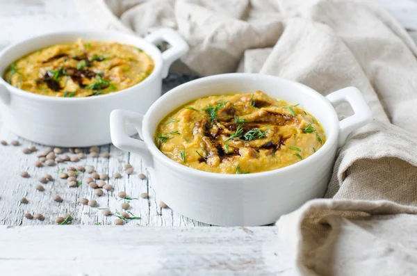 Pumpkin cream soup with lentils — Stock Photo, Image