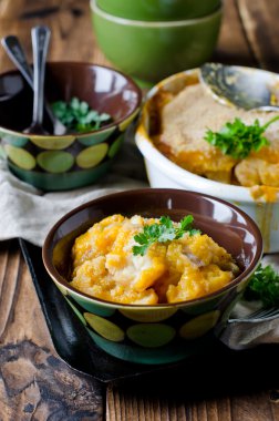 Balık ile kabak graten